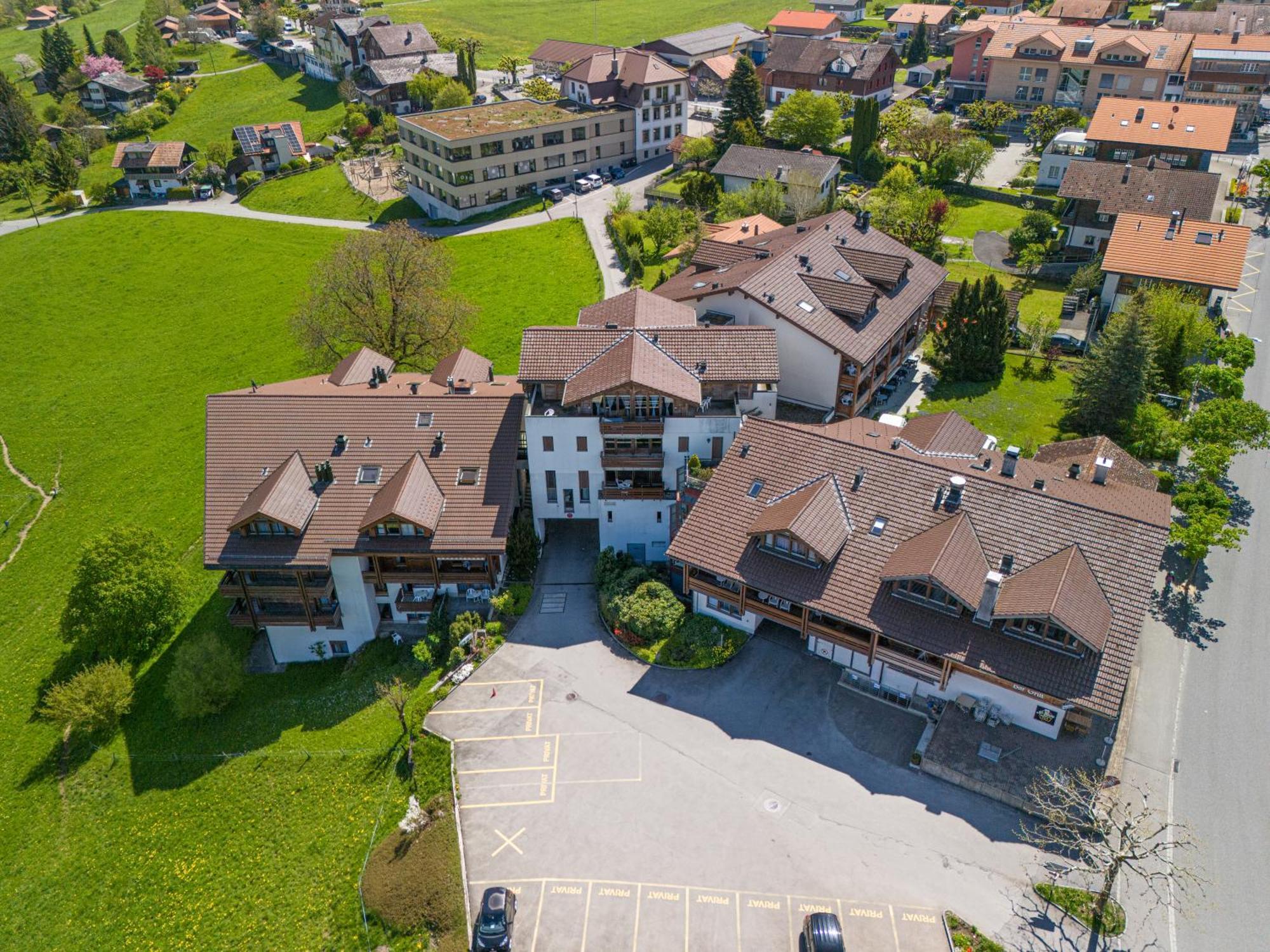 Hotel Aeschipark Aeschi Bei Spiez Экстерьер фото