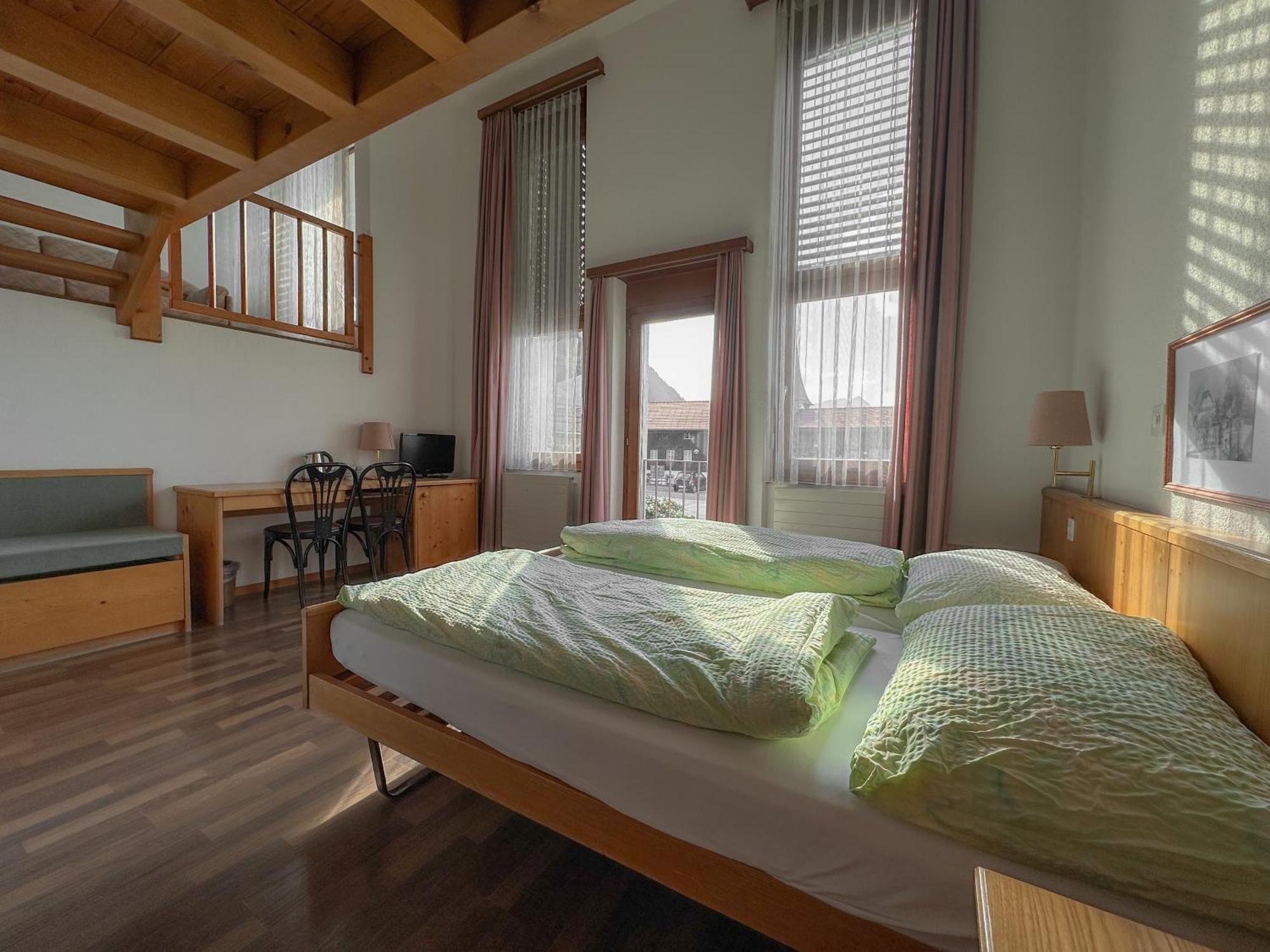 Hotel Aeschipark Aeschi Bei Spiez Экстерьер фото