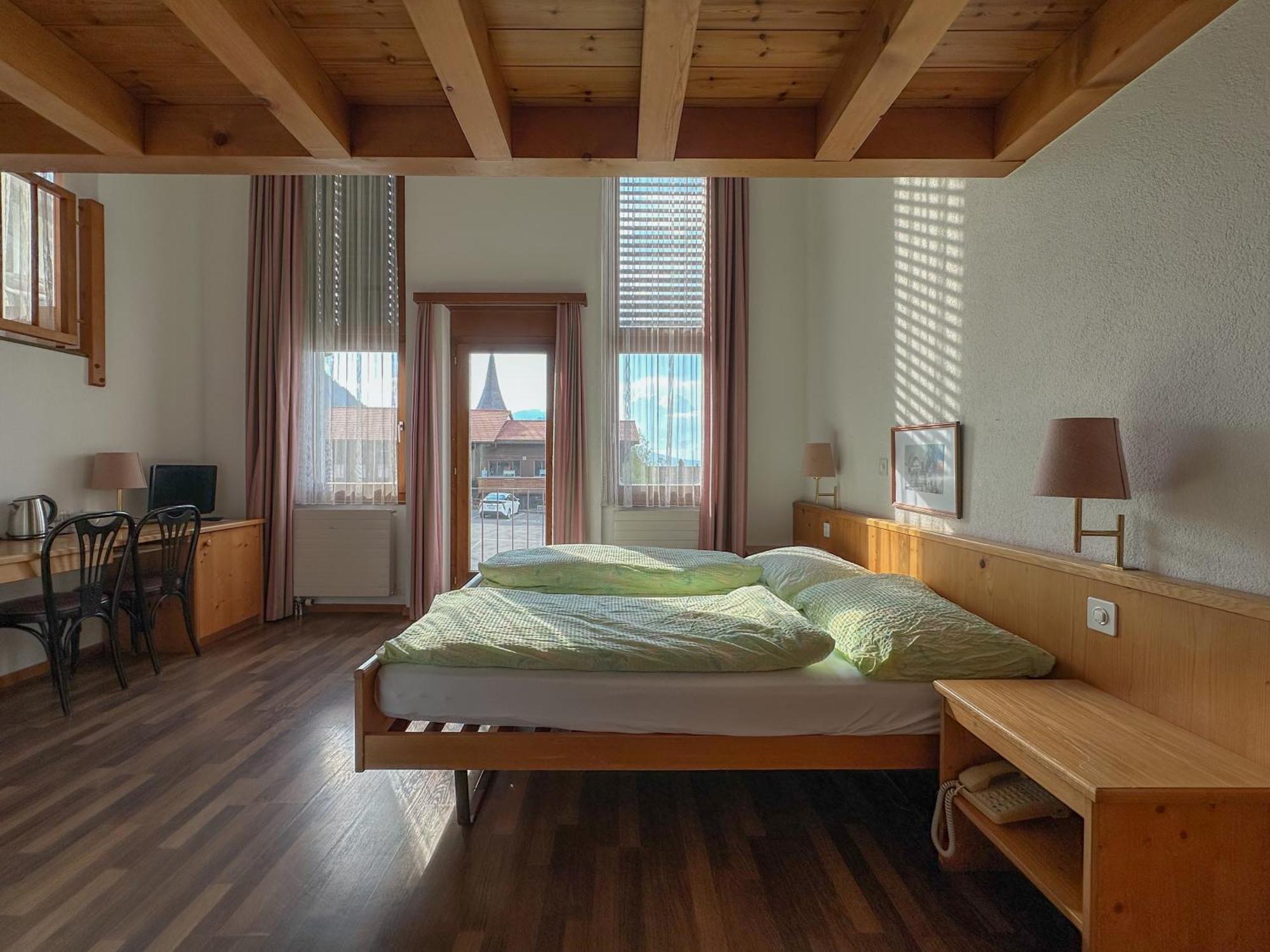 Hotel Aeschipark Aeschi Bei Spiez Экстерьер фото