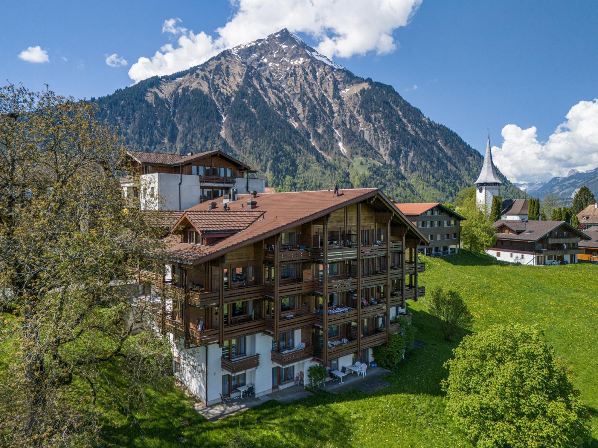 Hotel Aeschipark Aeschi Bei Spiez Экстерьер фото