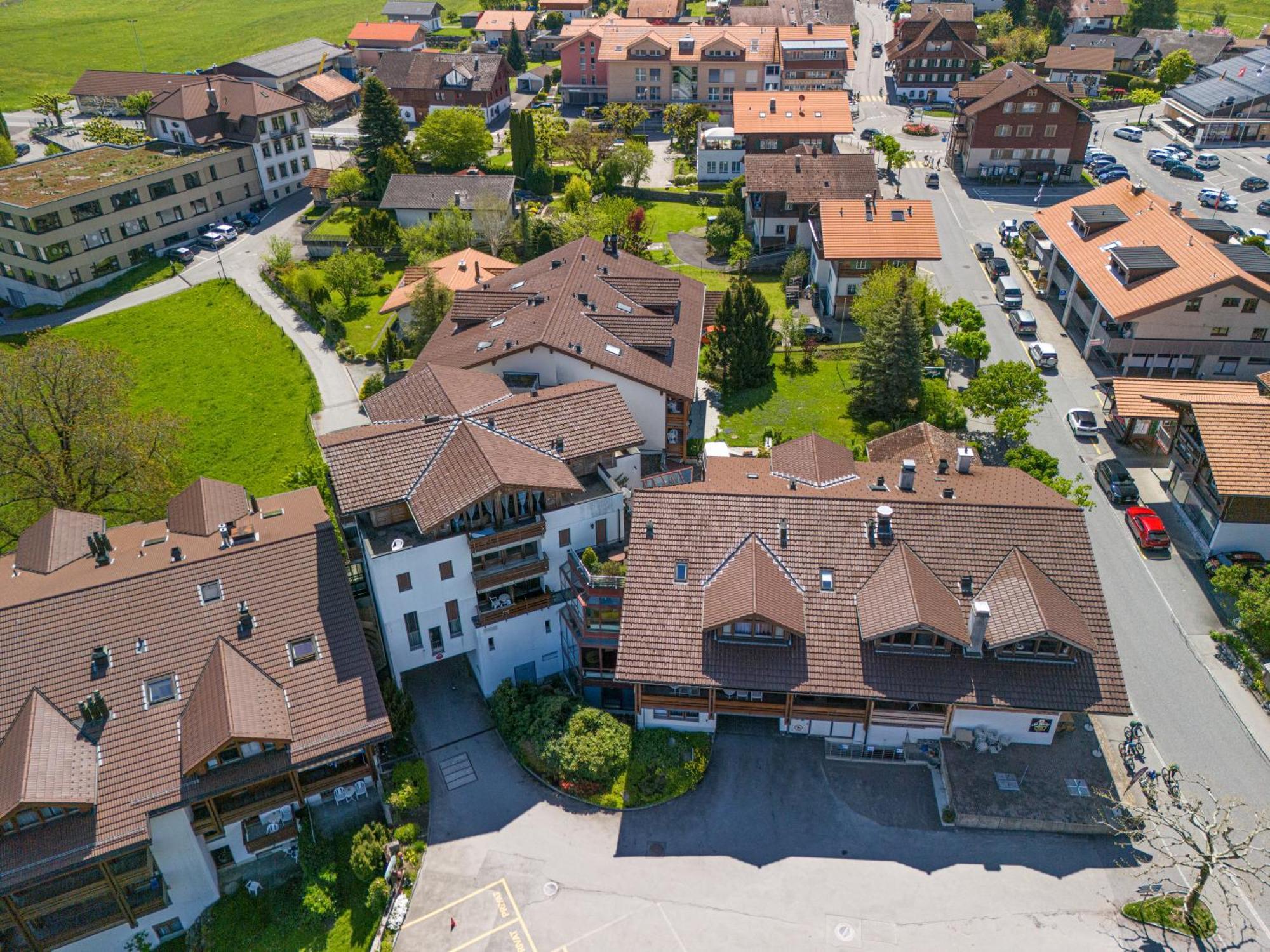 Hotel Aeschipark Aeschi Bei Spiez Экстерьер фото